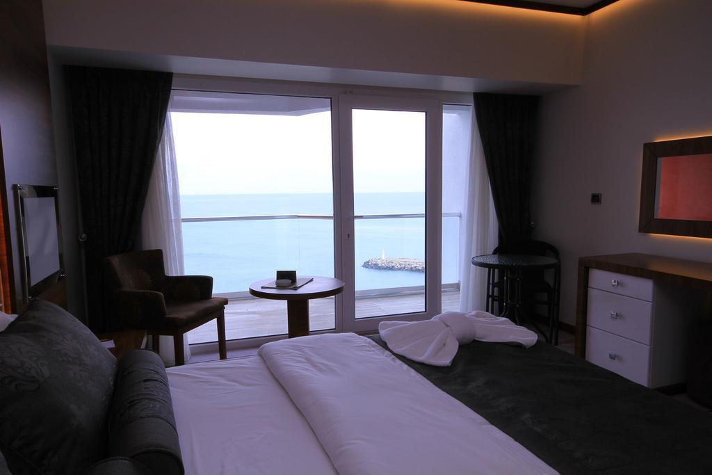 Sky Tower Hotel Akcakoca Convention & Spa Center Bilik gambar