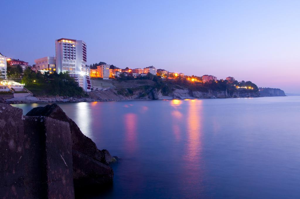 Sky Tower Hotel Akcakoca Convention & Spa Center Luaran gambar